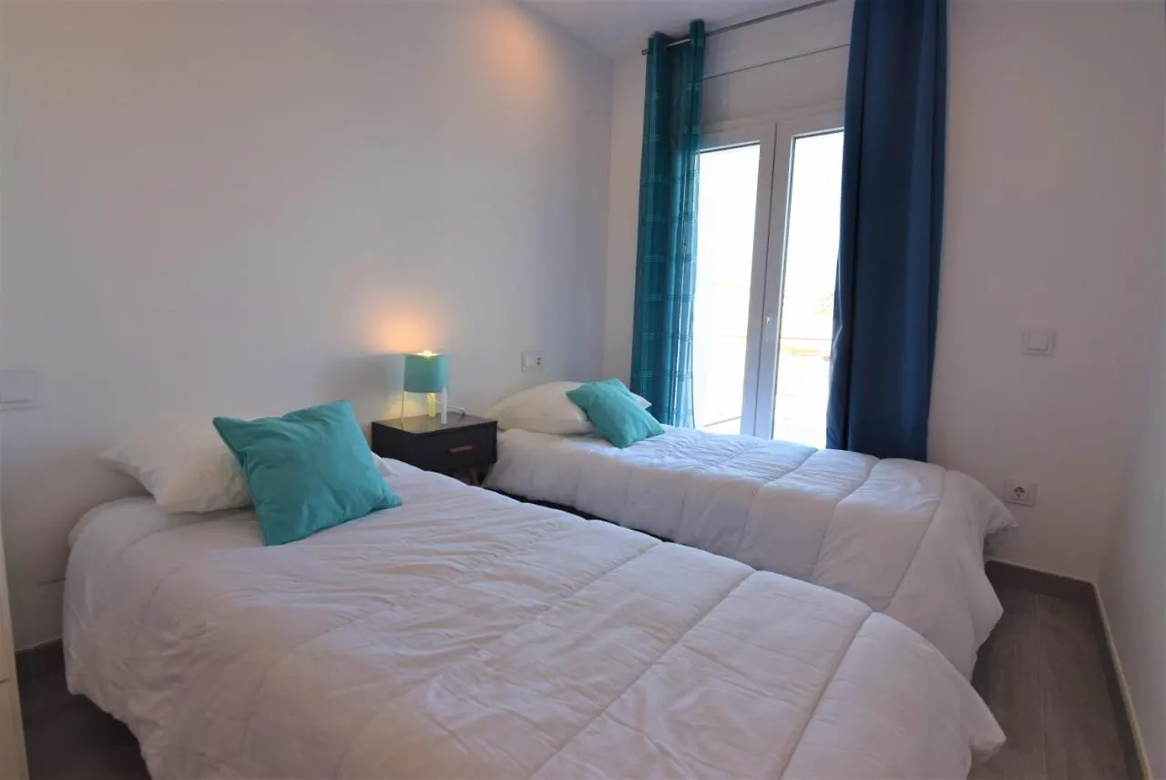 392- Casa Al Canal Con Amarre Y Jacuzzi إمبوريابرافا إسبانيا