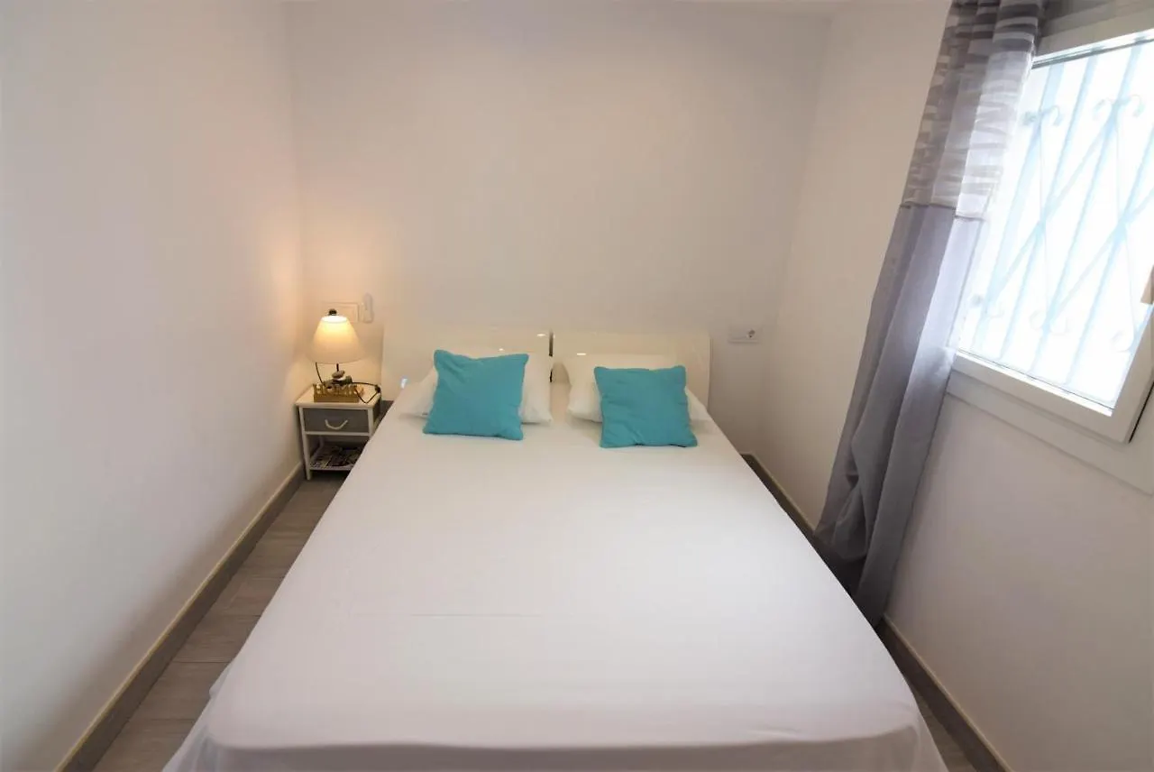 392- Casa Al Canal Con Amarre Y Jacuzzi إمبوريابرافا